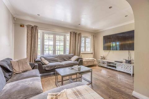 undefined, The Parkway, Iver Heath SL0