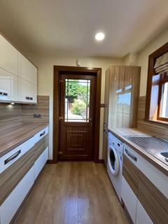 3 bedroom end of terrace house to rent, Kippford Street, Dundee DD5