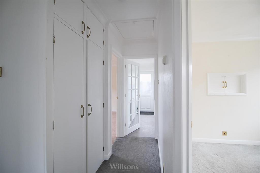 Entrance/Hallway