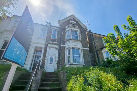 316 Plumstead High Street, London, SE18 1JT