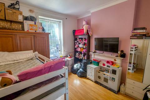 316 Plumstead High Street, London, SE18 1JT