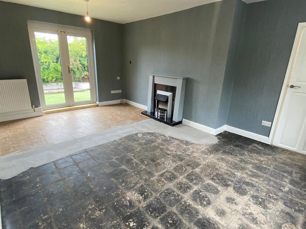 Lounge other angle 1.jpg