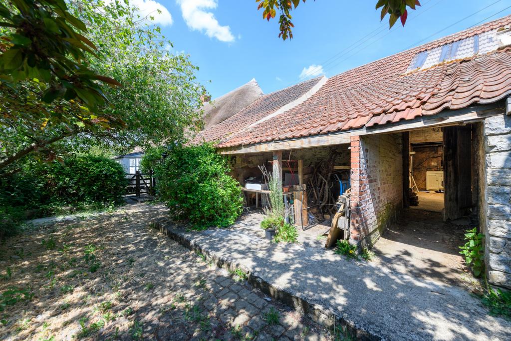 Outbuilding
