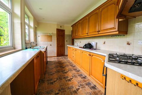 4 bedroom detached house for sale, Lincoln Rd, Deeping Gate, Peterborough, Cambs, PE6 9BA