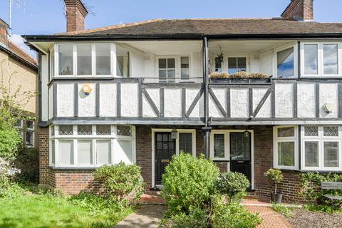 146 Princes Gardens, Acton, London, W3 0LN