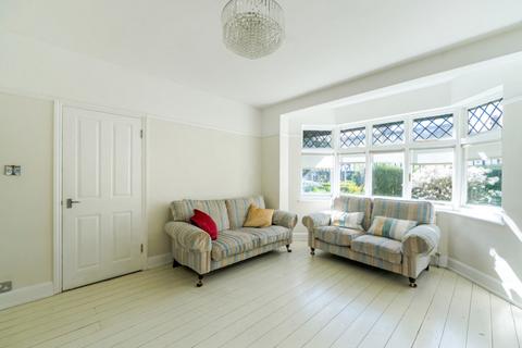 146 Princes Gardens, Acton, London, W3 0LN