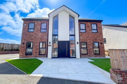 undefined, Thornley DH6