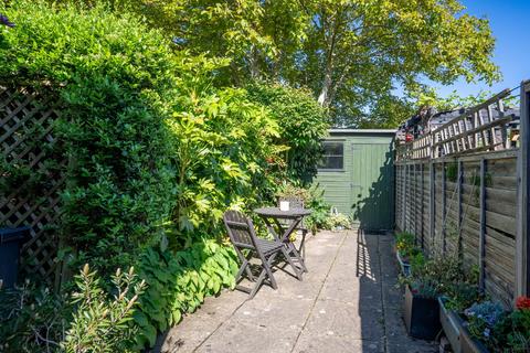 2 bedroom terraced house for sale, Newmarket Road, Cambridge, CB5