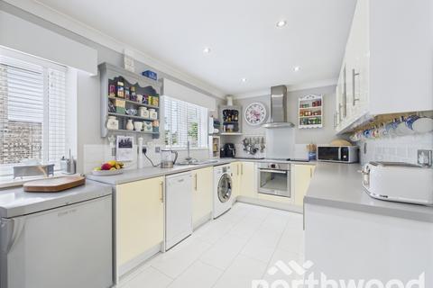 3 bedroom bungalow for sale, Homestead, Singleton, Ashford, TN23