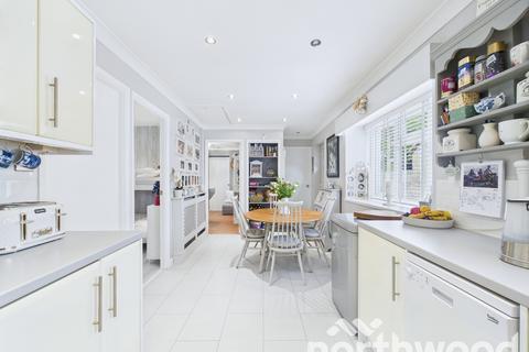 3 bedroom bungalow for sale, Homestead, Singleton, Ashford, TN23
