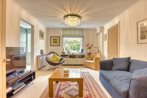 2 bedroom ground floor flat for sale, 30 Eastgate Gardens, Taunton