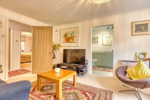2 bedroom ground floor flat for sale, 30 Eastgate Gardens, Taunton