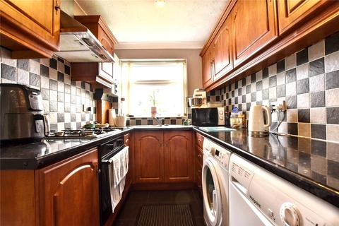 3 bedroom semi-detached house for sale, Kenilworth Road, Leeds, West Yorkshire