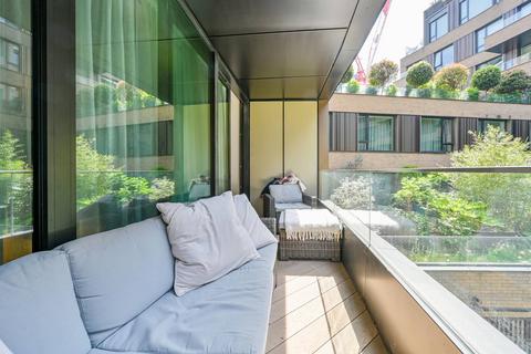 2 bedroom flat for sale, White City, Shepherd's Bush, London, W12