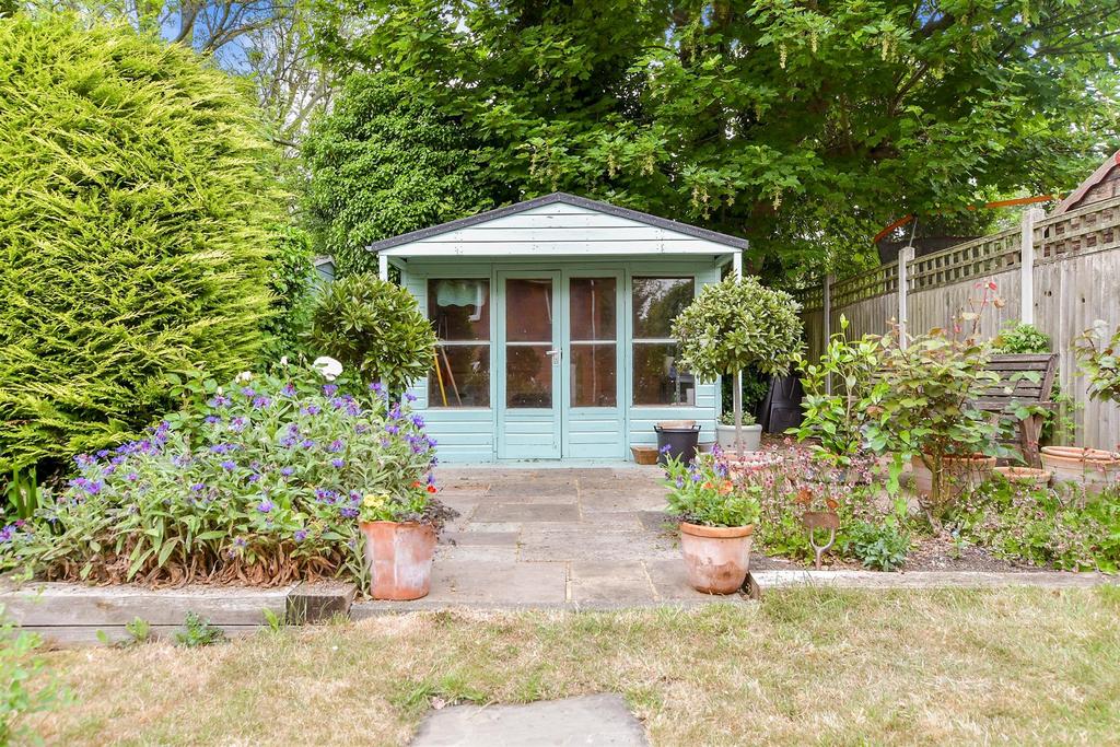 Workshop/Outbuildings