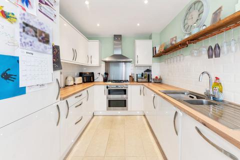 4 bedroom house for sale, Barnack Grove, Royston SG8