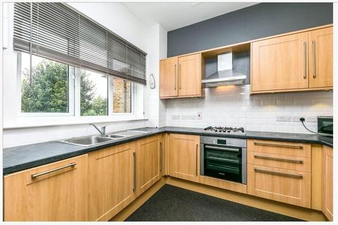 2 bedroom maisonette for sale, Denzil Road, Guildford, Surrey