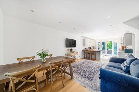 4 bedroom detached house for sale, Pine Tree Hill, Pyrford, GU22