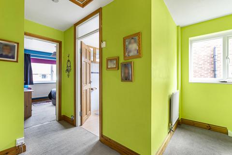 46 Wolsey Close, Hounslow, TW3 2PJ