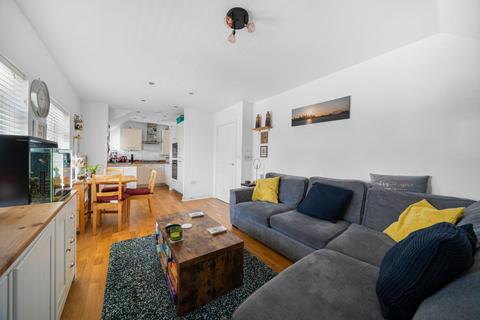 2 bedroom apartment for sale, Albion Drive, Larkfield
