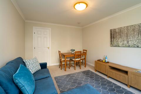 12/6 Springfield Street, Edinburgh, EH6 5EF