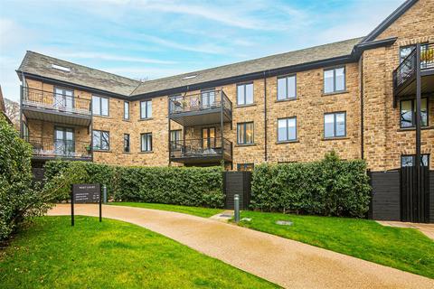 2 bedroom flat for sale, 9 East Court, Carriage Spring Drive, Broomhill, S10 3HH