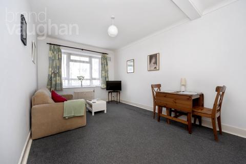 1 bedroom flat for sale, Kingsway, Hove, East Sussex, BN3