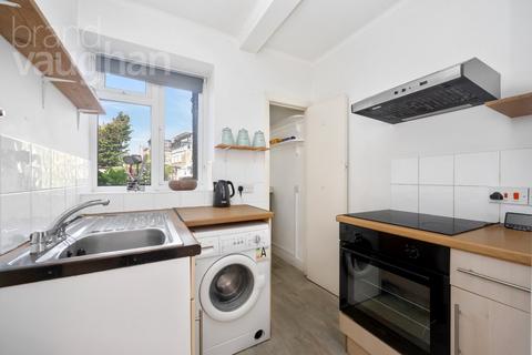 1 bedroom flat for sale, Kingsway, Hove, BN3
