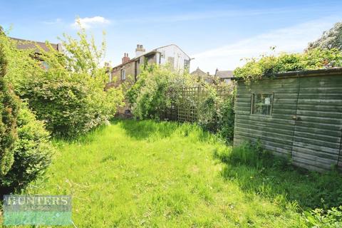 3 bedroom semi-detached house for sale, Leeds Road ,Eccleshill, Bradford, West Yorkshire, BD2 3BD