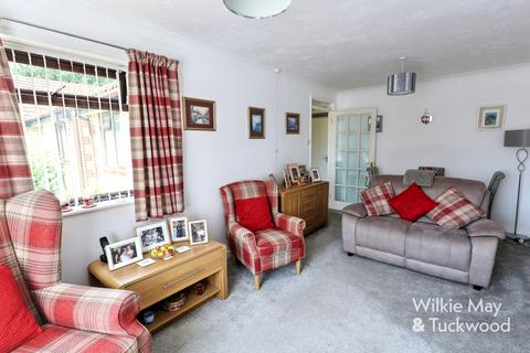 2 bedroom semi-detached bungalow for sale, Willow Court, Bridgwater TA6