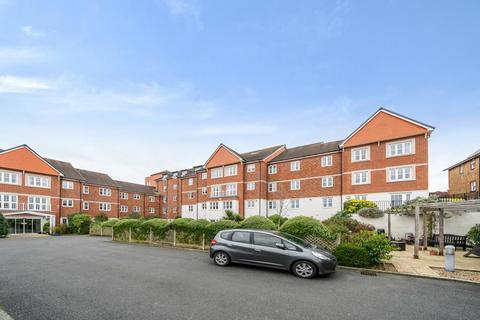 2 bedroom retirement property for sale, Maidenhead,  Berkshire,  SL6