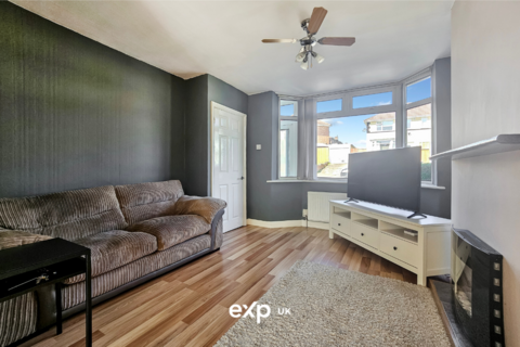64 Edenhurst Road, Birmingham, B31 4PQ
