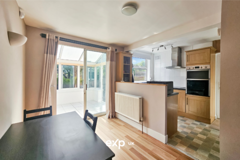 64 Edenhurst Road, Birmingham, B31 4PQ