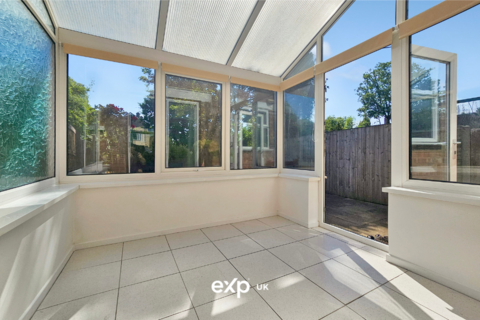 64 Edenhurst Road, Birmingham, B31 4PQ