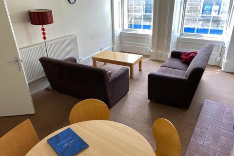 2 bedroom flat to rent, Castle Street, Dundee DD1