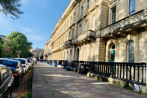 Victoria Square, Bristol, BS8