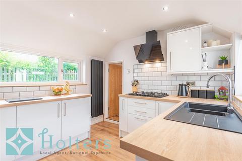 3 bedroom semi-detached house for sale, Oaklands, Builth Wells