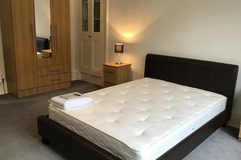 2 bedroom flat to rent, Dowanside Road, Dowanhill, Glasgow, G12