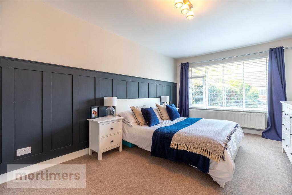 Main Bedroom