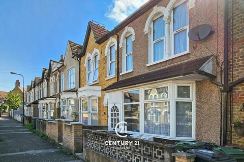2 bedroom flat for sale, Glenthorne Road, Walthamstow, London