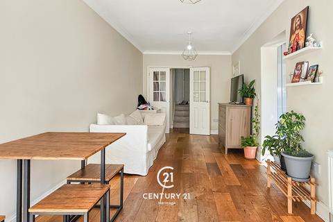 2 bedroom flat for sale, Glenthorne Road, Walthamstow, London