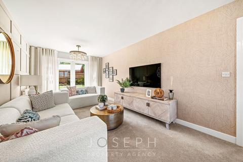 undefined, Roundhouse Avenue, Trimley St Martin, IP11