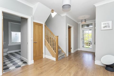 129 Comiston Drive, Edinburgh, EH10 5QY