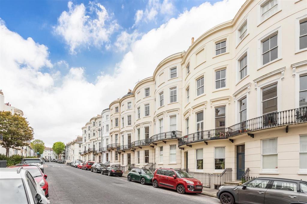4 Eaton Place-13.jpg