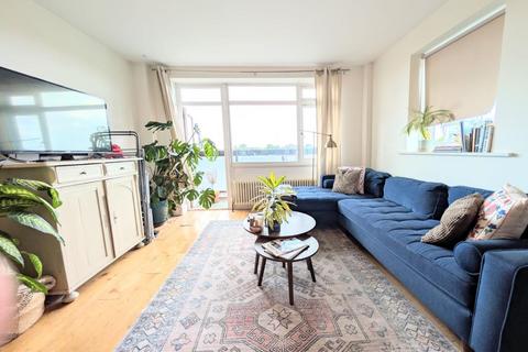 3 bedroom flat to rent, Byron Court, Fairfax Road, Swiss Cottage, NW6