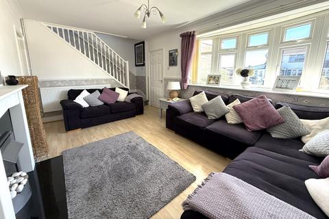 4 Butley Drive, Lowestoft, NR32 3EB