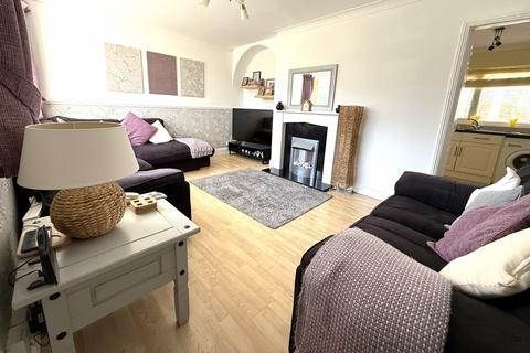 4 Butley Drive, Lowestoft, NR32 3EB