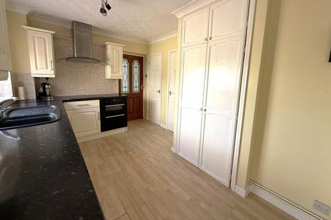 4 Butley Drive, Lowestoft, NR32 3EB