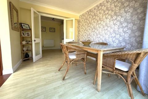 4 Butley Drive, Lowestoft, NR32 3EB