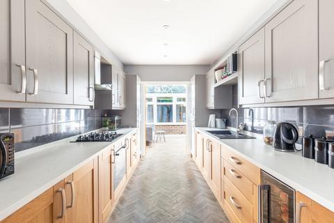 undefined, Redehall Road, Smallfield, RH6